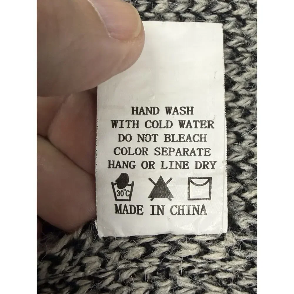 Debut size medium knit cardigan open front pockets Aztec tribal Southwestern - Picture 9 of 9